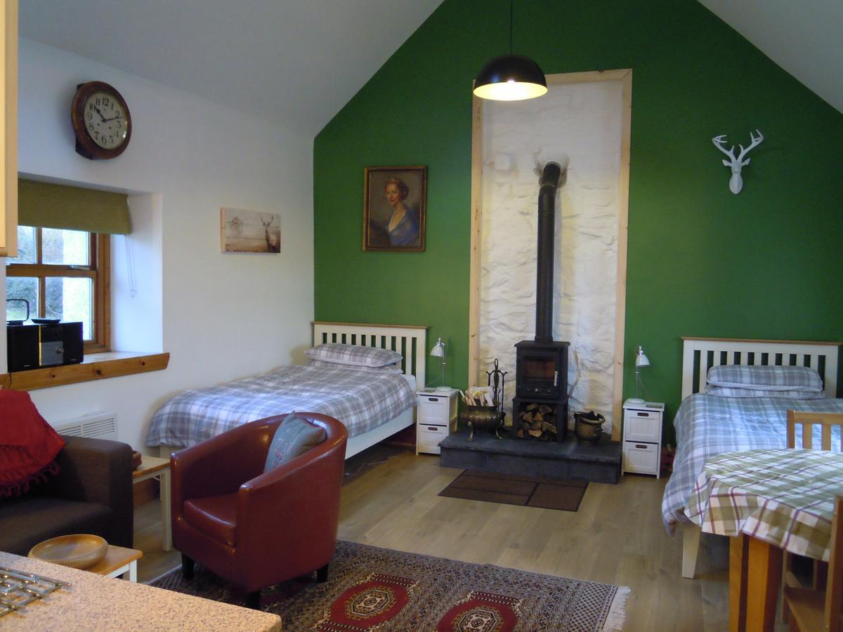 The Smithy House & Cottages Lochinver Exterior foto